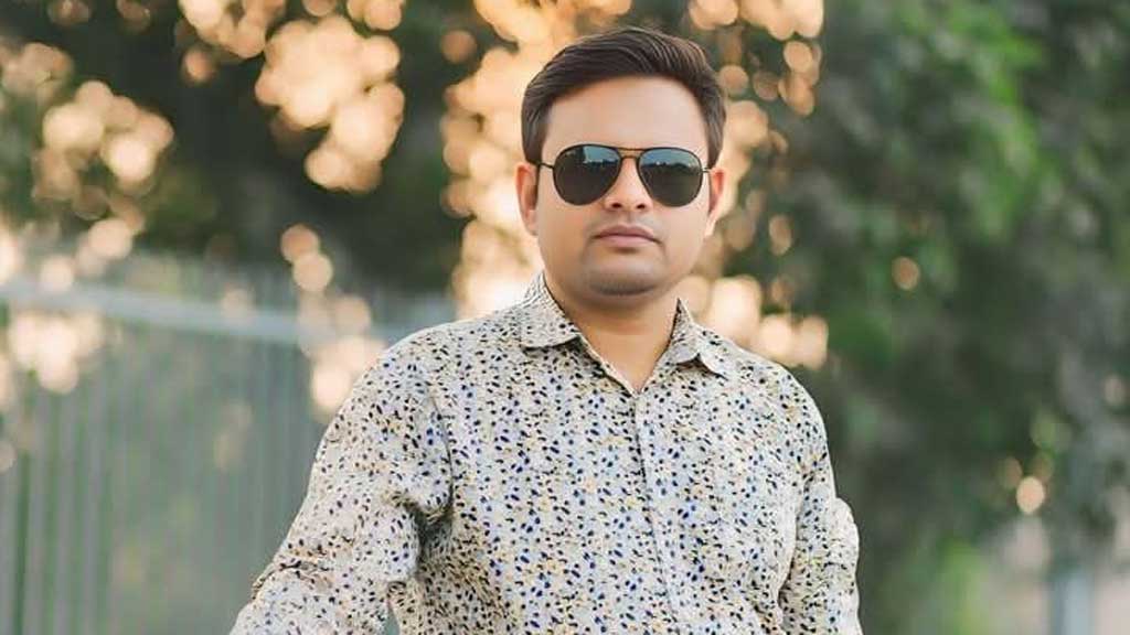 জয়পুরহাটে সড়ক দুর্ঘটনায় স্বেচ্ছাসেবক দলের নেতা নিহত